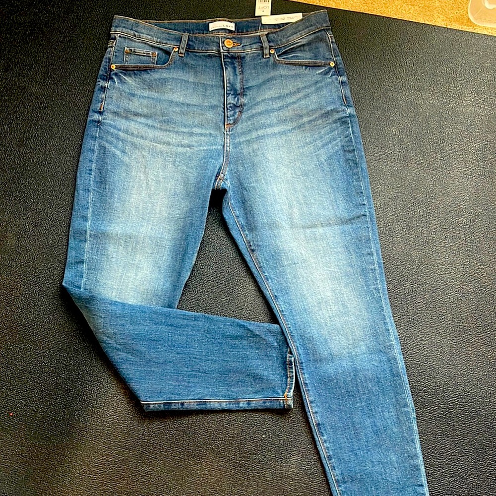 Loft Skinny Jean size 32 (14)
